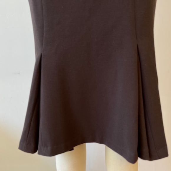 Brown Wool Crepe Pencil Skirt by Sunhee Moon with 2 Back Kick Pleats - Picture 7 of 12